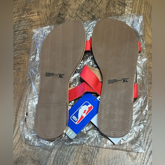 Houston Rockets Women's Double-Strap Sandals - Picture 5 of 8